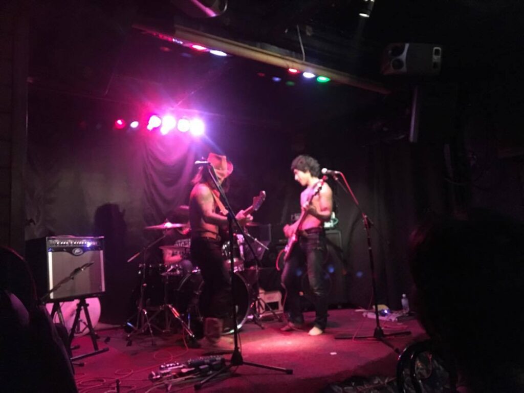 balls at チキンシャック 